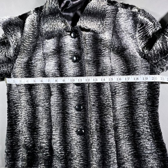 Chico's Black/Gray Vertical Stripe "Fuzzy" Texture Jacket/Coat Size 2 US Size 12 - Picture 9 of 12
